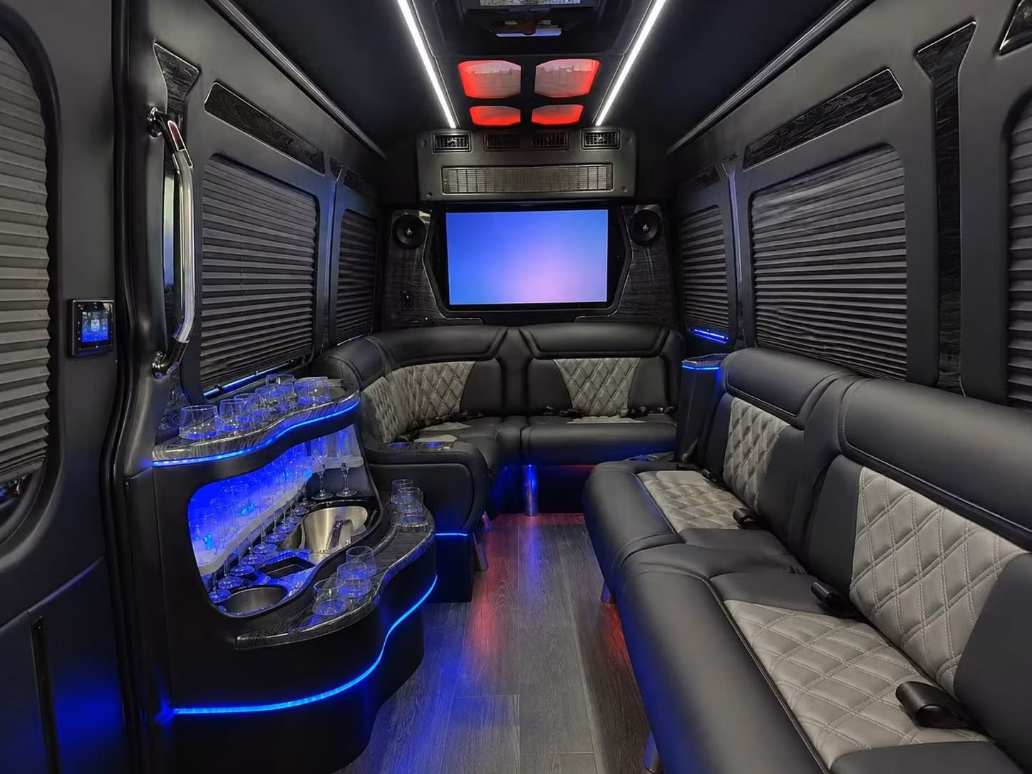 airport transfers and executive transportation in clinton