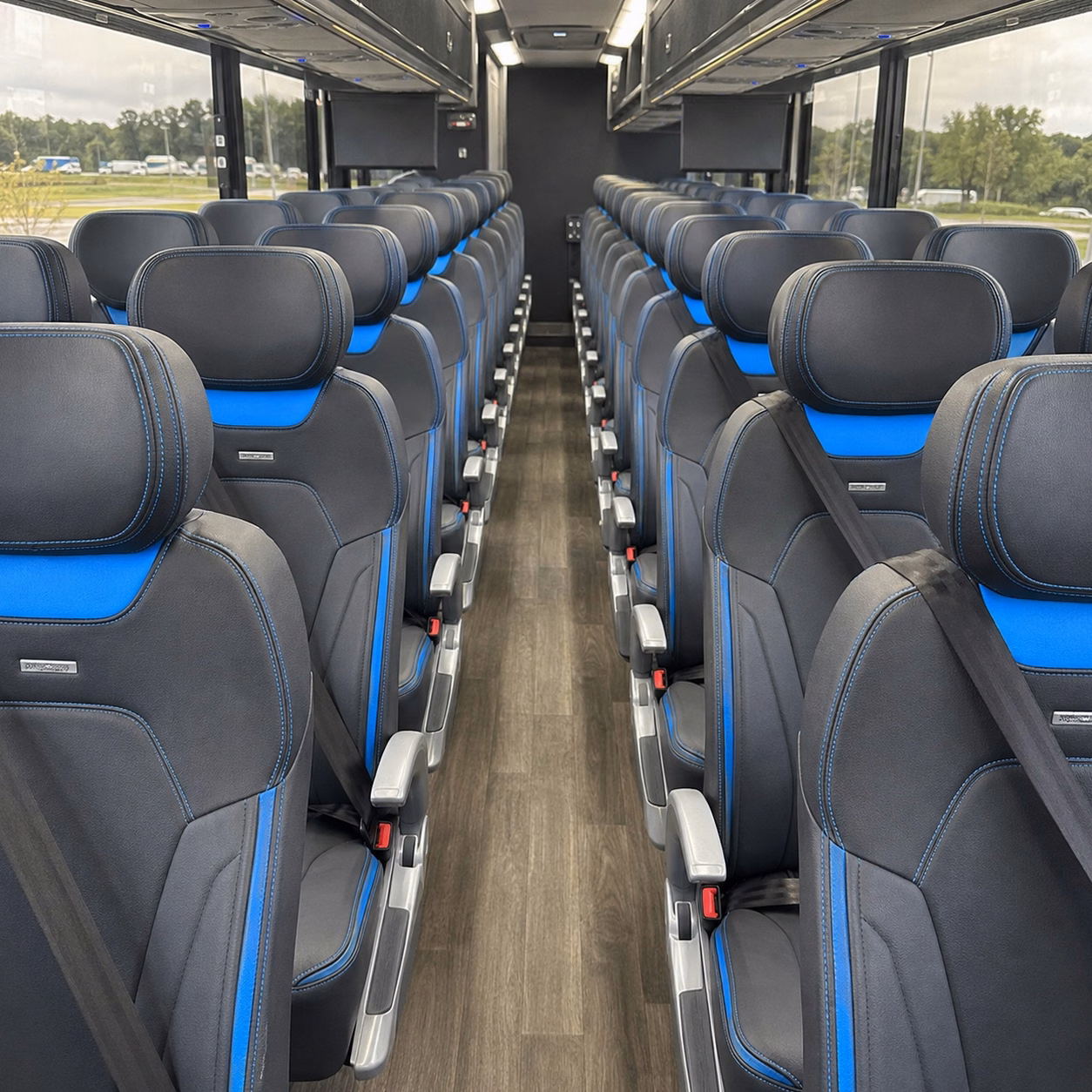 compare clinton bus rentals from a network of companies in minutes
