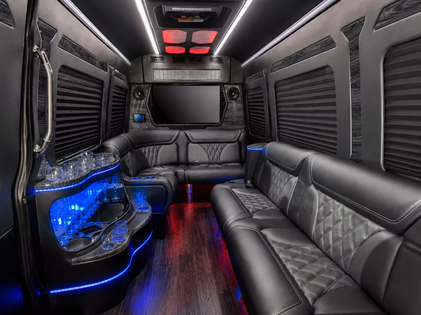 it s easy to arrange airport shuttle service for clinton business travelers