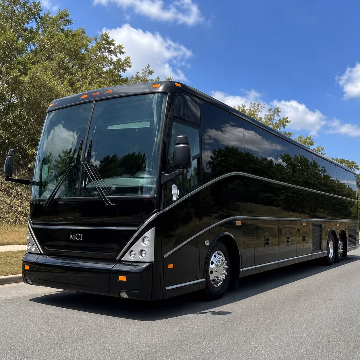 with charterbusrentalclintonmi com your group rides to michigan lottery amphitheatre together